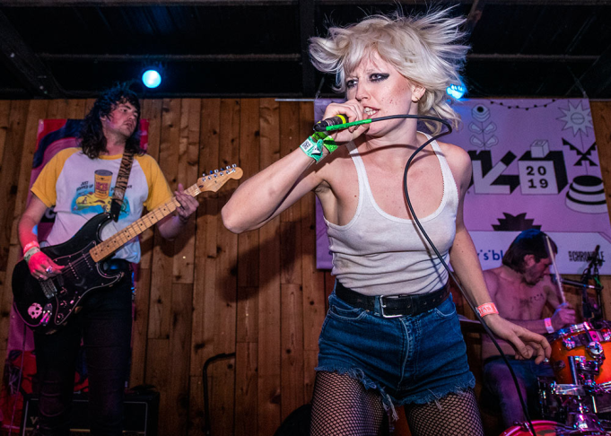 Amyl and The Sniffers tickets